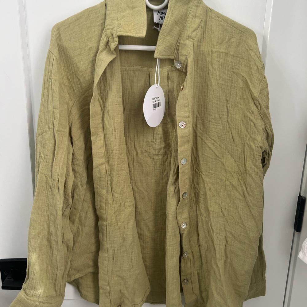 NWT Princess Polly Green Buttondown Shirt Size 8